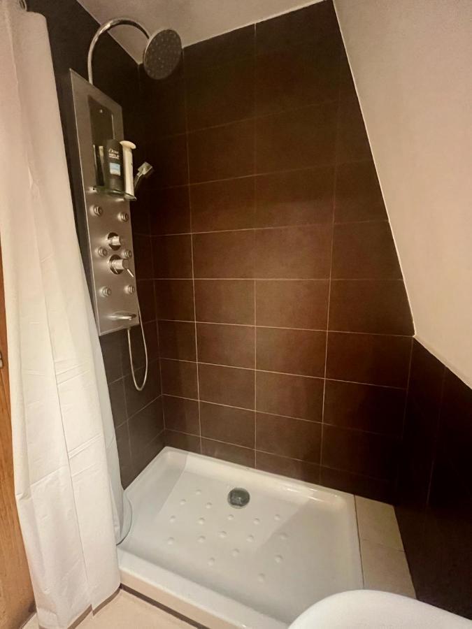 Atico Camino Santiago: El Comienzo Perfecto Apartamento Sarria Exterior foto