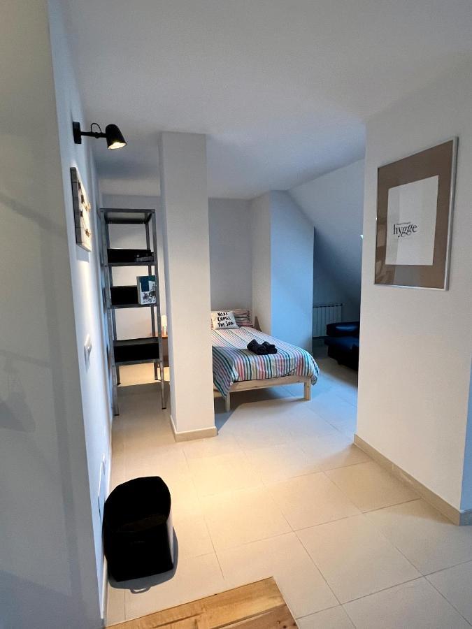 Atico Camino Santiago: El Comienzo Perfecto Apartamento Sarria Exterior foto